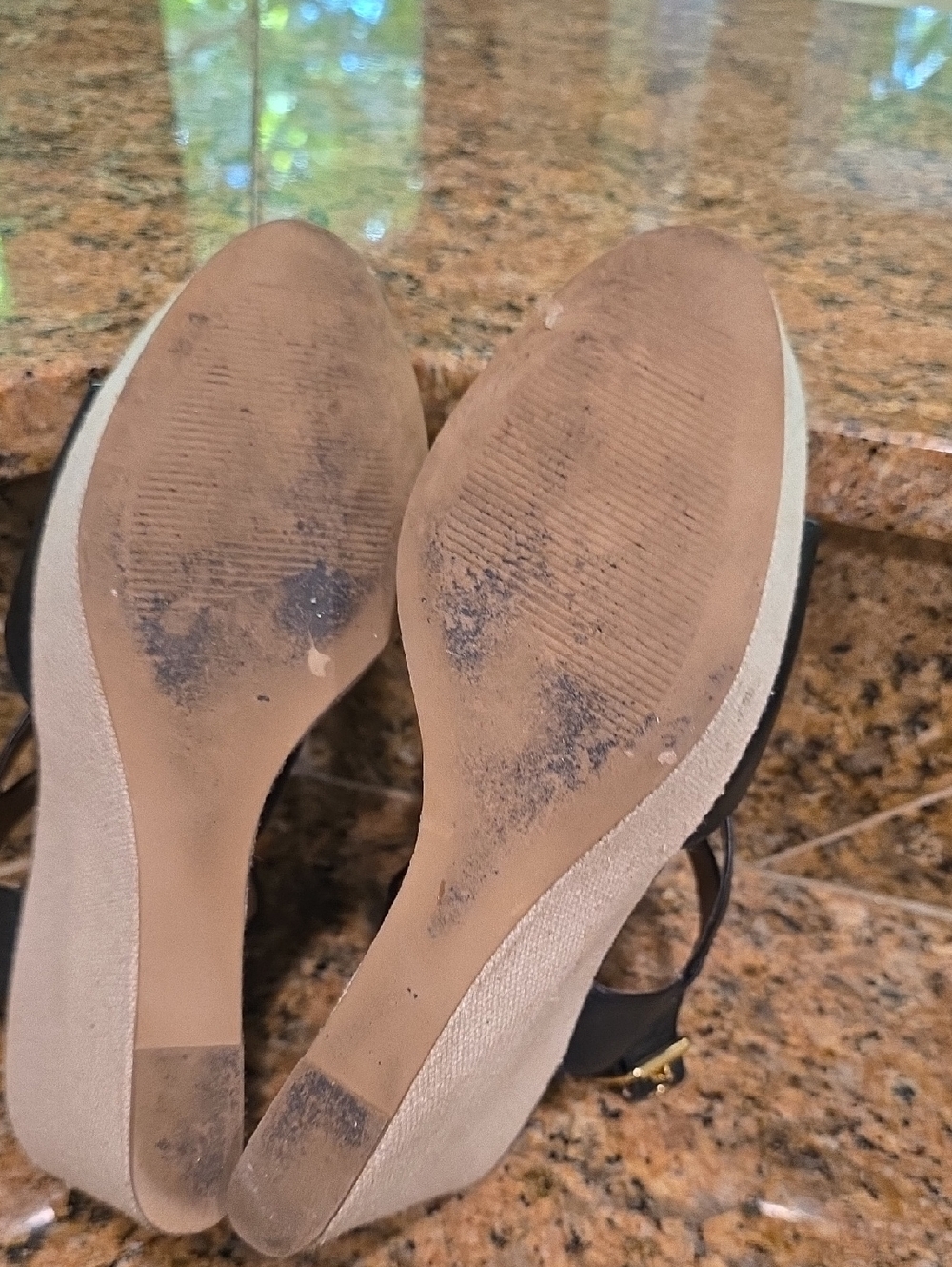 Steve Madden Wedge Sandals - SZ 10 - Picture 9 of 10